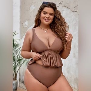 Strawberry Field Tankini High Waist Tummy Control Plus Size Set